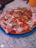 Pizza casera sin gluten masa con premezcla, todos los ingredientes son sin tacc