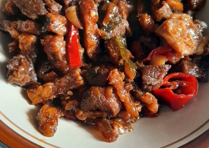 Cara bikin Tempe Daging Orek Pedas Manis (Tanpa Gula Aren) Cara bikin Tempe Daging Orek Pedas Manis (Tanpa Gula Aren)