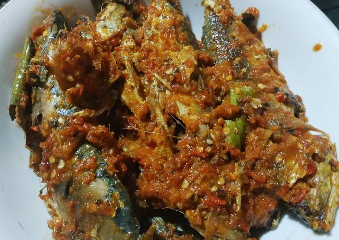 Ikan Kembung Balado