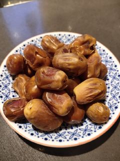 A picture of Roasted Dates.