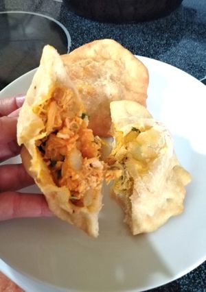 Una foto de Pastelillo de papa con pollo