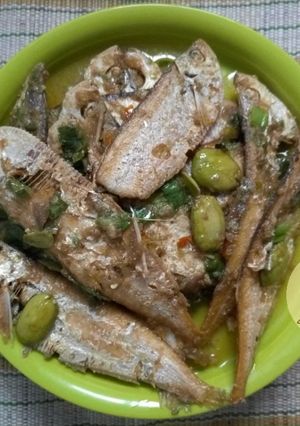 Foto resep Ikan Asin Bulu Ayam Bumbu Sambal