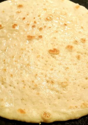 A picture of Homemade Pita bread 😃.