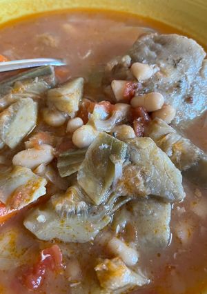 Una foto de Guiso de bacalao, habichuelas y verduras