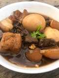 ไข่พะโล้ หมูสามชั้น