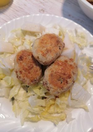 Una foto de Tortitas de papa y atún al horno