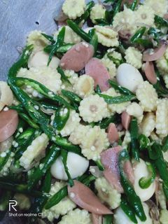 Foto resep Oseng baby corn cabe ijo telur puyuh sosis
