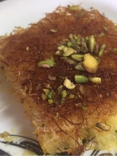 صورة لوصفة كنافه خشنه بالجبنه النابلسيه