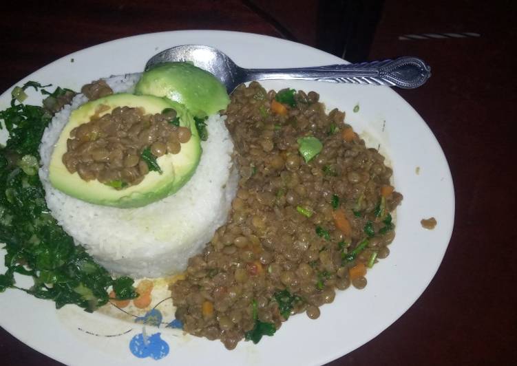 Rice with lentils and spinach