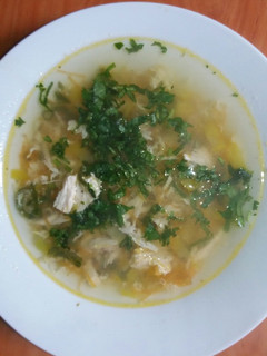 Una foto de Consomé de pollo