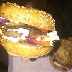 A picture of Beef burger.