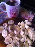 Desayuno saludable (frutas y té)