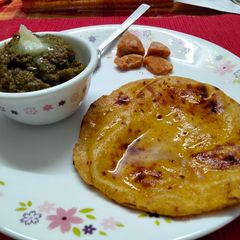 A picture of Himachal style Sarson ka saag.