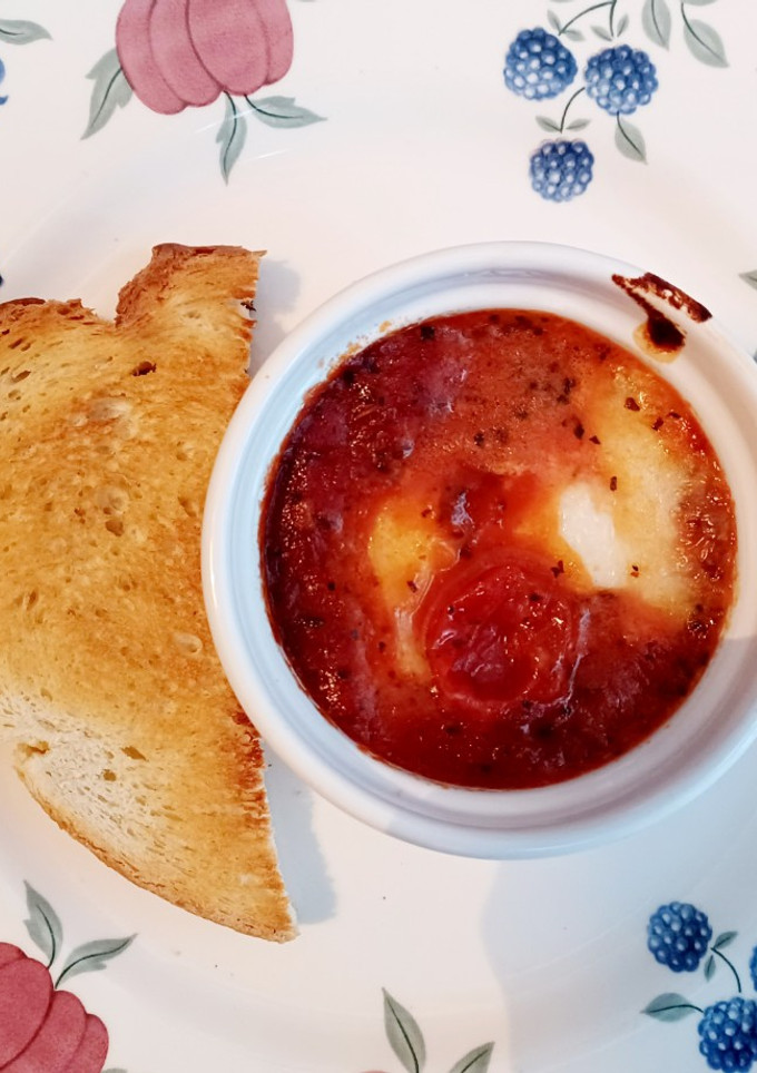 Paradicsomszószban sült mozzarella recept fotója