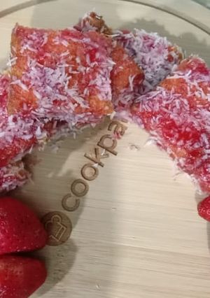 A picture of Strawberry lamingtons.