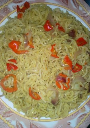 A picture of Noodles.