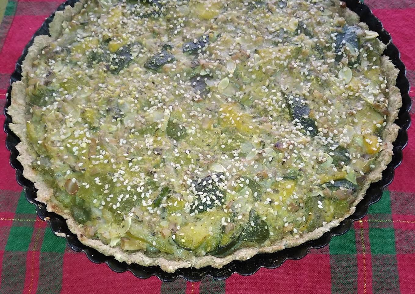 Tarta de zapallitos c/salsa de champiñones :)