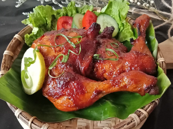 Langkah Mudah untuk Menyiapkan Ayam panggang bumbu bacem Anti Gagal