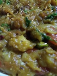 बैंगन का भरता (Baingan ka bharta recipe in hindi) रेसिपी मुख्य फोटो