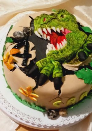 Foto di Torta dinosauro Rex🦕🦕🦕