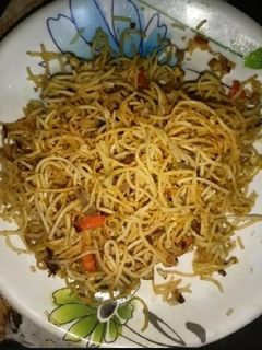 এগ চাউমিন (egg chow mein recipe in bengali) রেসিপির প্রধান ছবি