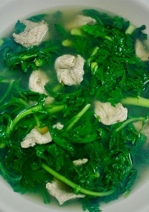 Hình của món Canh tần ô thịt nạc.