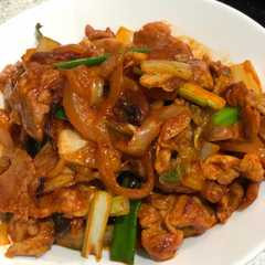 รูปของ หมูผัดซอสเกาหลีโคชูจัง ใส่ผักรวม