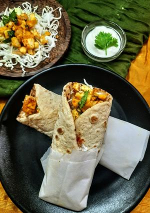 પનીર શાવારમા (Paneer Shawarma Recipe In Gujarati) રેસીપી મુખ્ય ફોટો