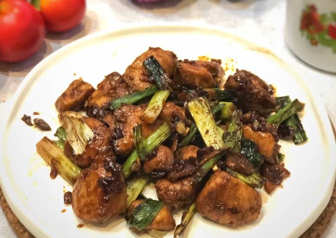 Spring Onion Chicken ala Tiger Kitchen (ayam masak daun bawang)