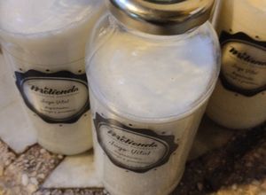 Una foto de Yogurt natural casero
