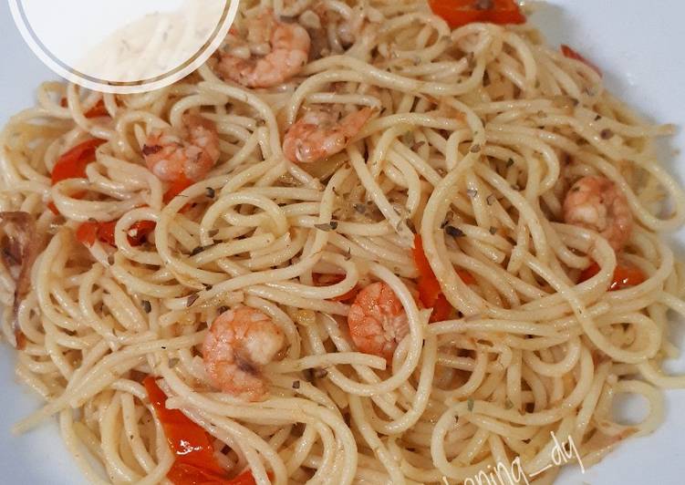 Resep Aglio Olio Spicy Tuna &amp; Shrimp, Lezat Sekali