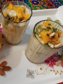 साबूदाना मैंगो पुडिंग (sabudana mango pudding) रेसिपी मुख्य फोटो