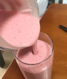 sinh tố dâu chuối