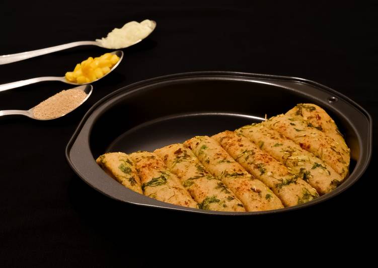Step-by-Step Guide to Prepare Homemade Domino&#39;s Style Stuffed Italian Garlic Bread