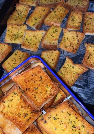 Foto resep Garlic Bread (Kue Bawang Putih)