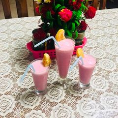A picture of Strawberry Milkshake.