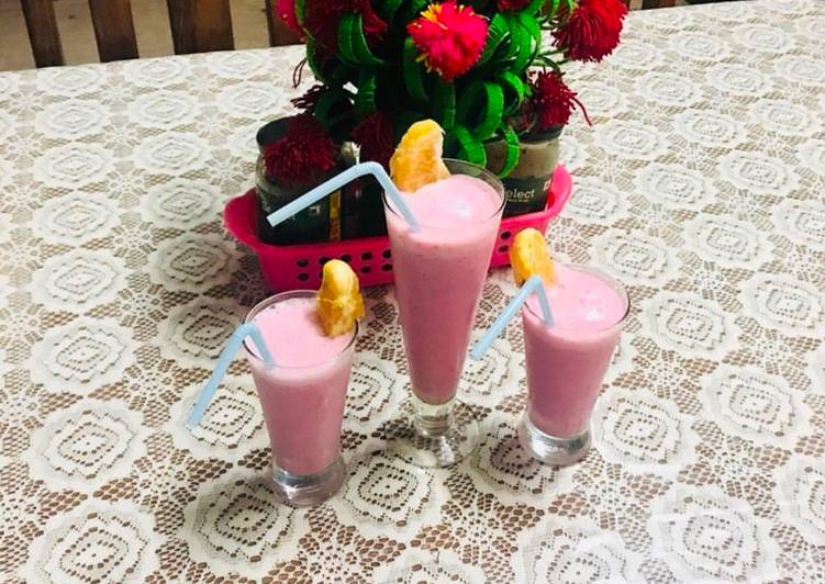 Recipe of Any-night-of-the-week Strawberry Milkshake