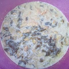 A picture of Creamed spinach.