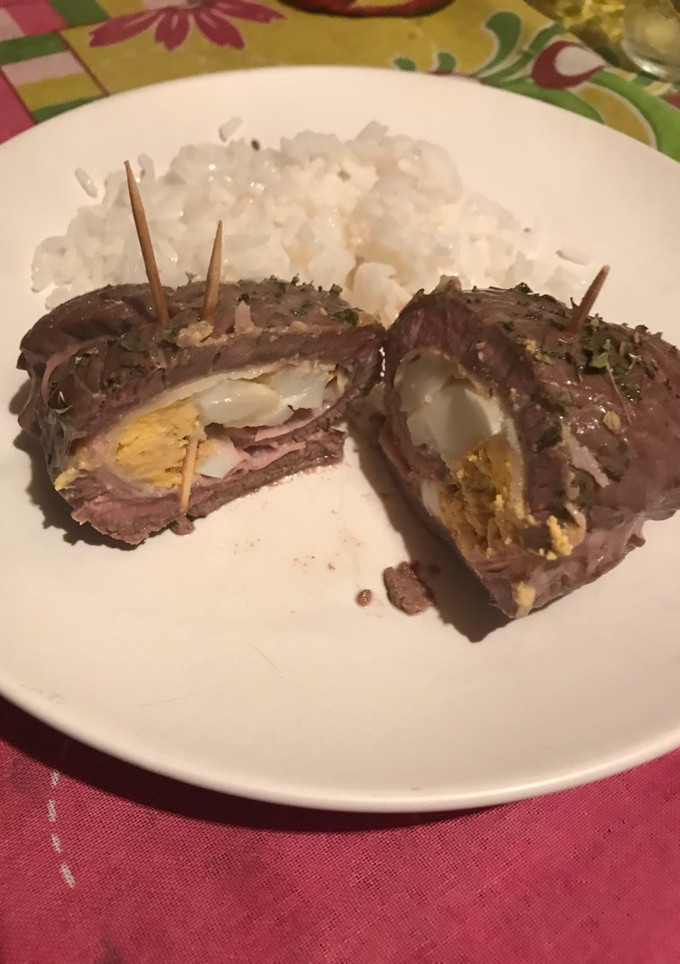 Una foto de Arrollado de carne al horno