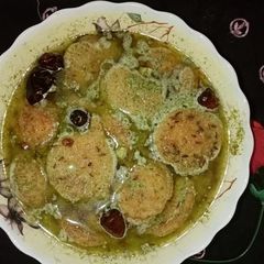 A picture of Haryalay dahi bary.