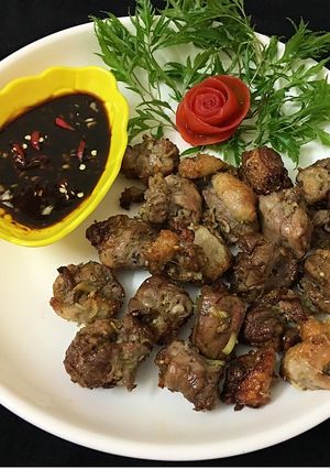 Hình của món 🦆vịt nướng bằng nồi chiên ko dầu.