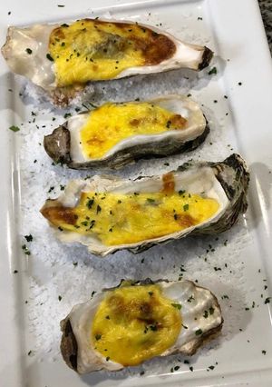 Una foto de Ostras gratinadas