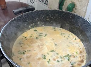 Una foto de Boeuf Stroganov (Strogonoff)