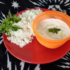 A picture of Onion Raita.