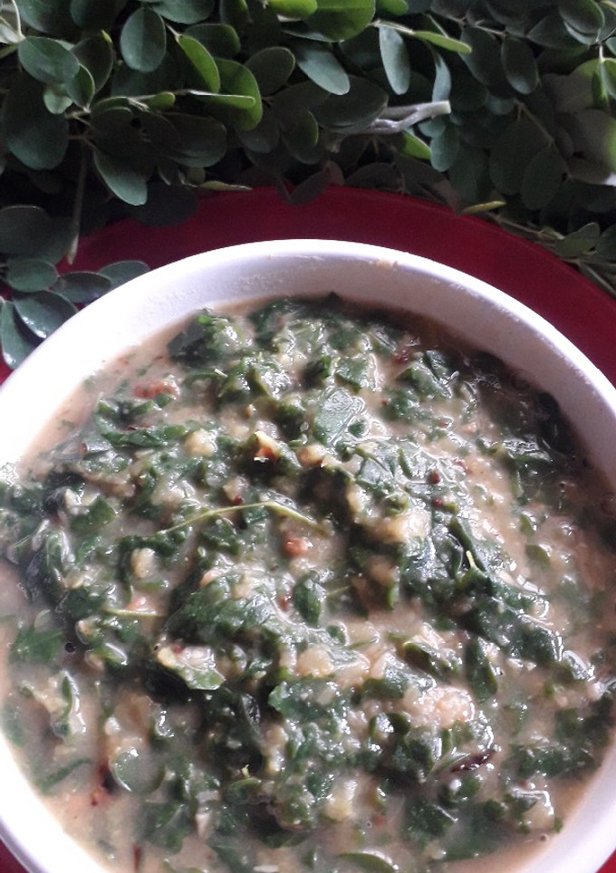 முருங்கைக் கீரை கடையல் செய்முறை முக்கிய புகைப்படம்