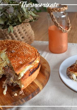 Una foto de Megahamburguesa completa para seis personas con Thermomix