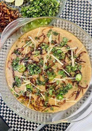 A picture of Daleem \ Haleem.