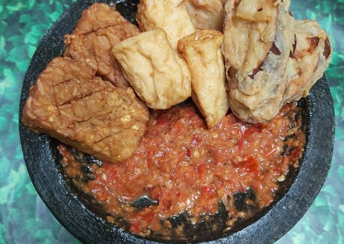 Sambel penyet Lamongan