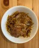 Pork Chop with Onion Sauce 洋蔥汁煎豬扒