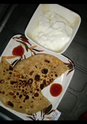 आलू गोभी का पराठा (aloo gobi ka paratha recipe in Hindi) रेसिपी मुख्य फोटो